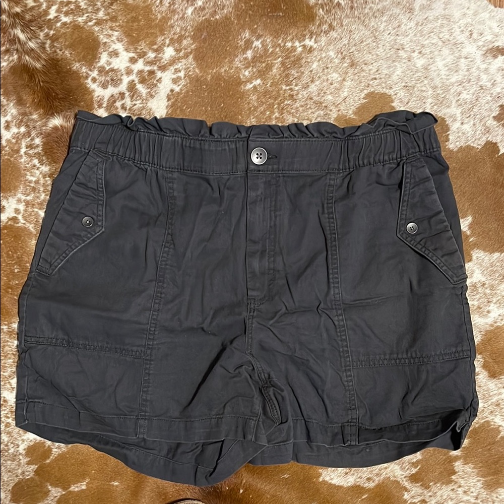 Old Navy Black Cargo Shorts Relaxed Fit